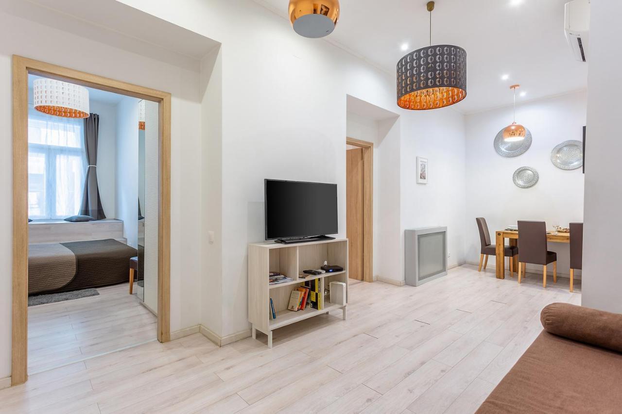 Apartament Goldcentral Dob *